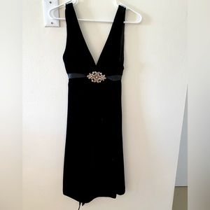Laundry by Shelli Segal Black Velvet Embellished Dress -SIZE 4